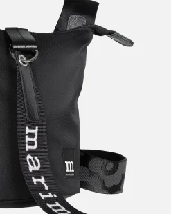 Laukut Marimekko Olkalaukut^Essential Bucket Solid Olkalaukku